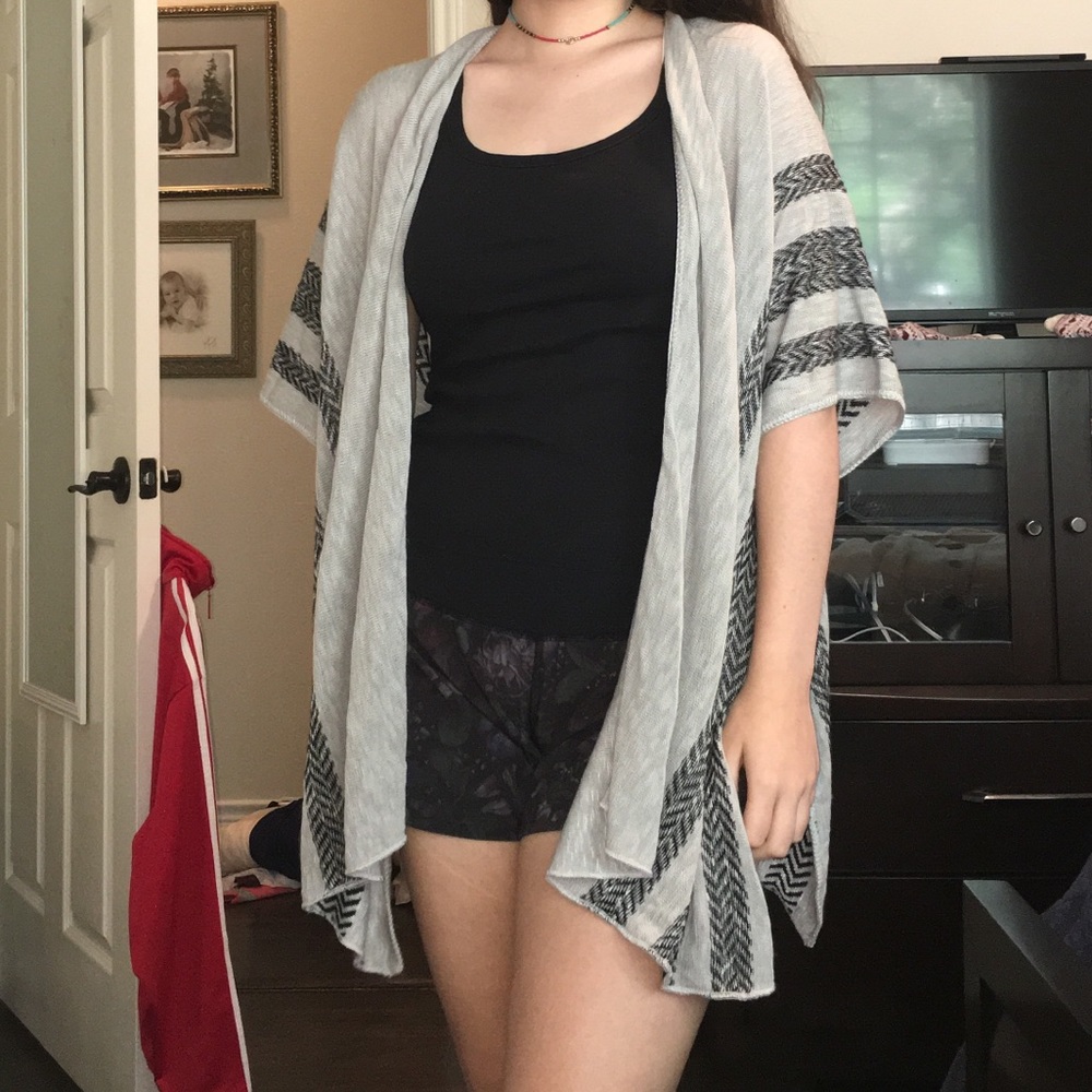 Grey open poncho